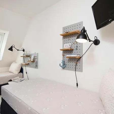 Kampstrasse-14-wohnung-3 *